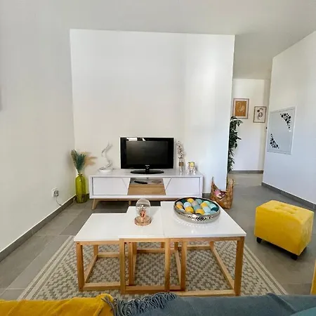Apartment Neuf A 10min & Centre-ville + Garage Ajaccio (Corsica)
